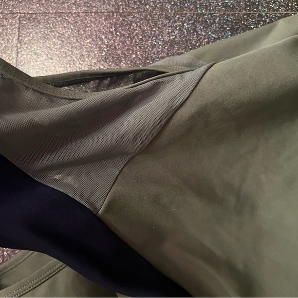 ASOS athletic top - Picture 4 of 4